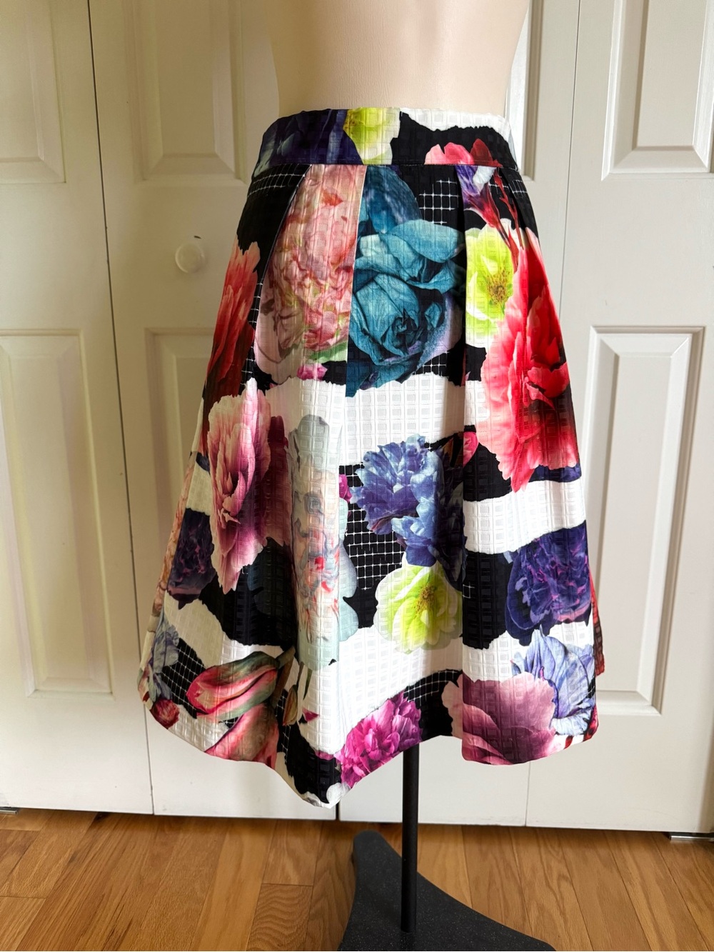 Tristan Floral A-Line Skirt in Multi Color Bloom 4